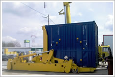 Chariot basculeur de containers Visuel provisoire : Chariot basculeur de containers
